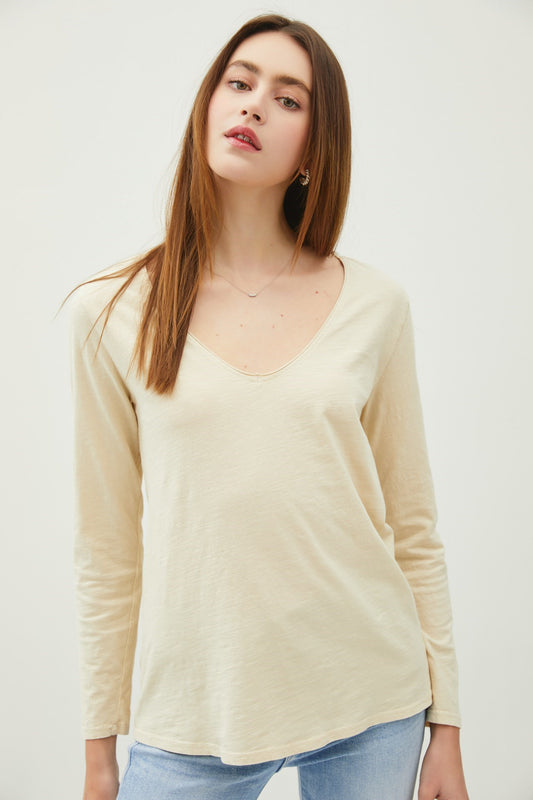 Weekend Basic V-Neck Long Sleeve