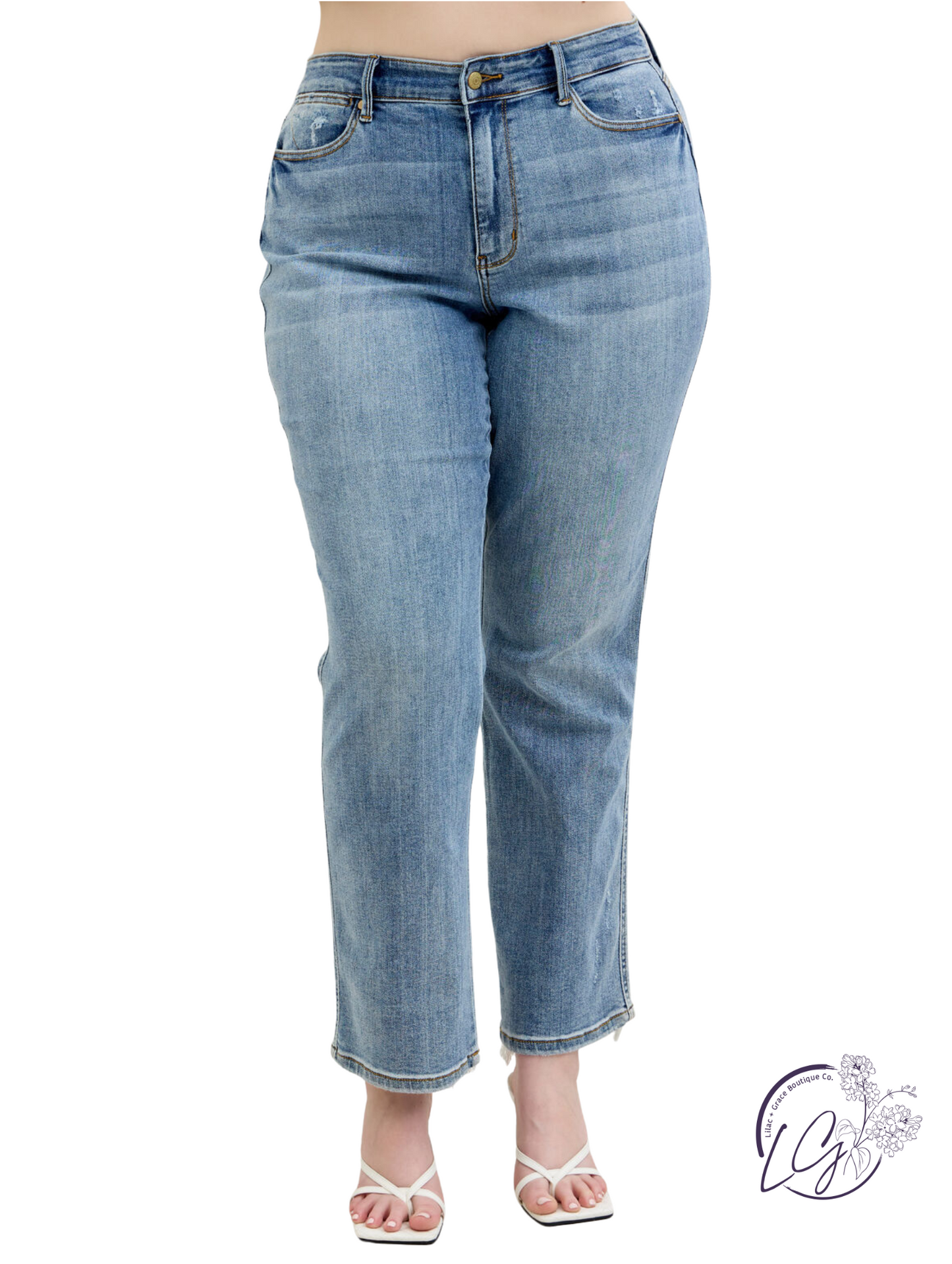 Curvy Ariana Dad Jeans By Judy Blue