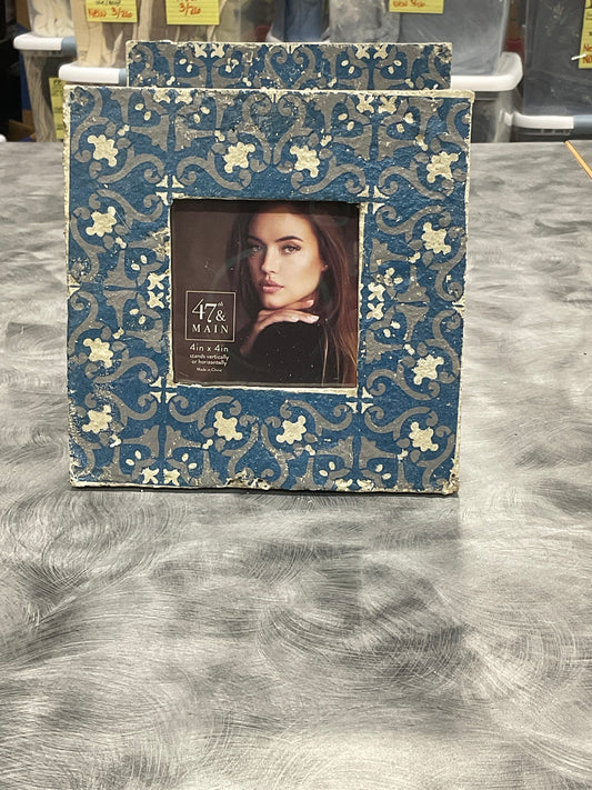 4x4 Ceramic Frame
