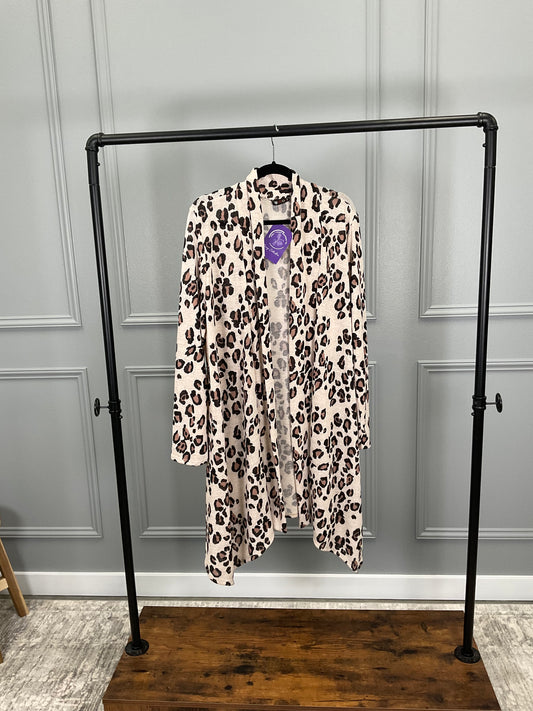Curvy Looking at Leopard Draped Cardigan