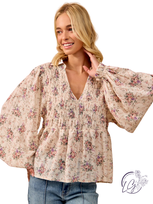 Dust Rolls V-Neck Top