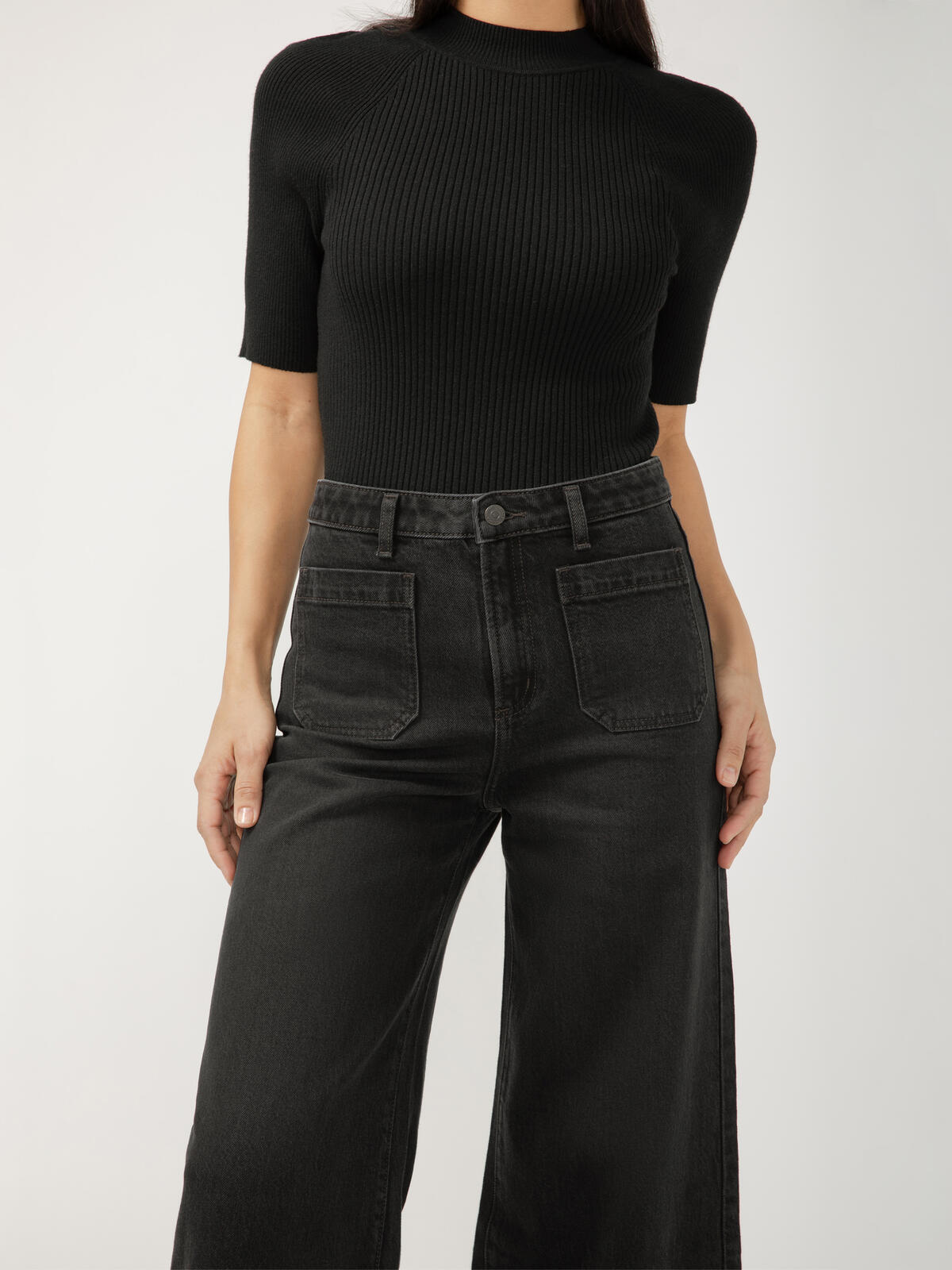 Marlowe High Rise Wide Leg Ankle Non Distressed by Silver Jeans
