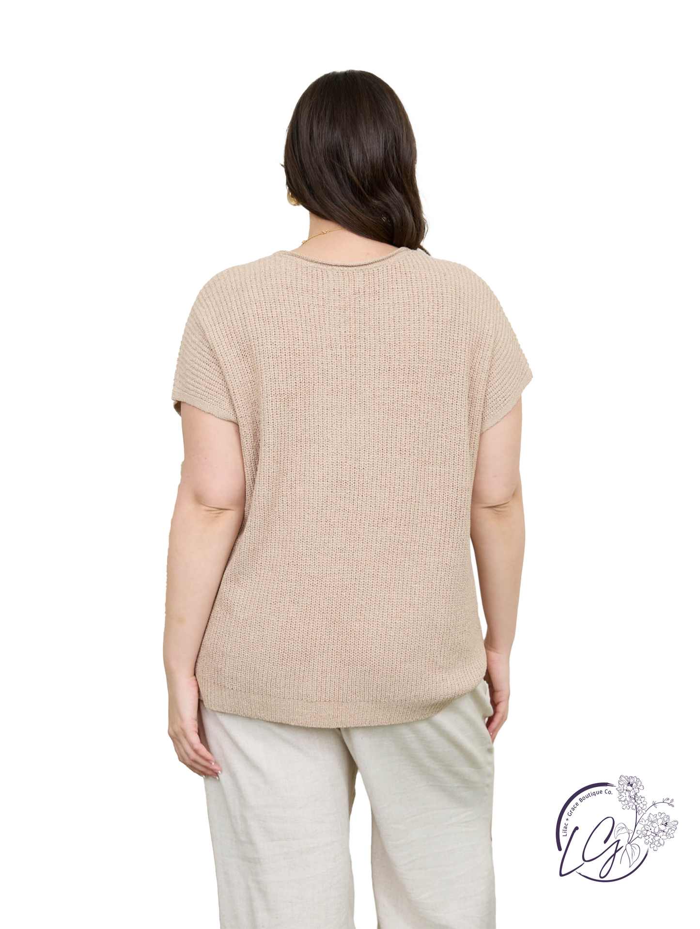 Curvy Sundell Split Neck Pullover Top