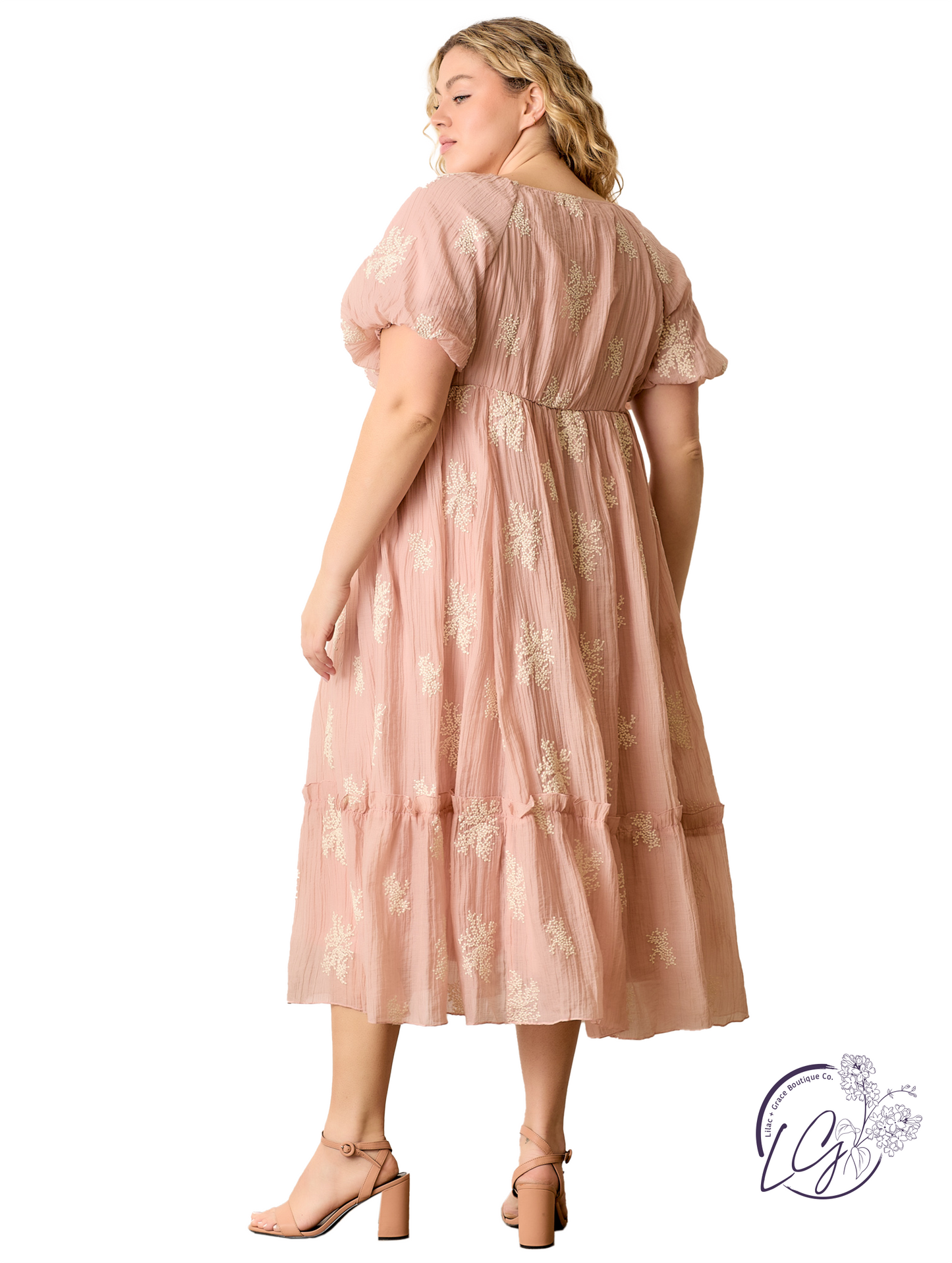 Curvy Barefoot On Soft Grass Dress