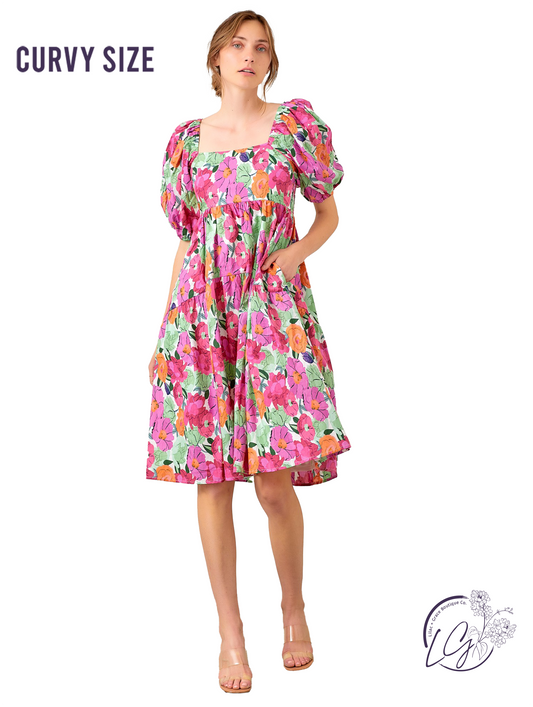 Curvy Tea Glows In Sunlight Dress