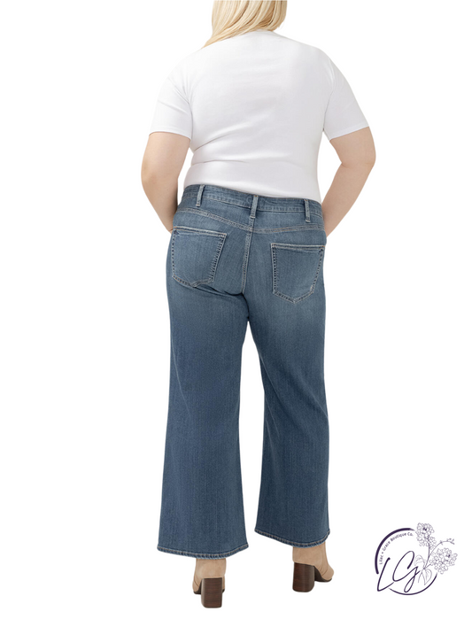 Curvy Paloma Mid-Rise Wide Leg Non-Distressed by Silver Jeans