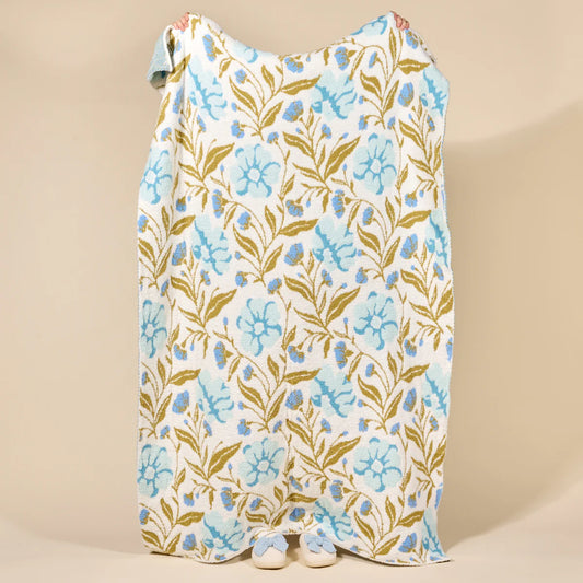 Cozy Dreams Luxe Blanket