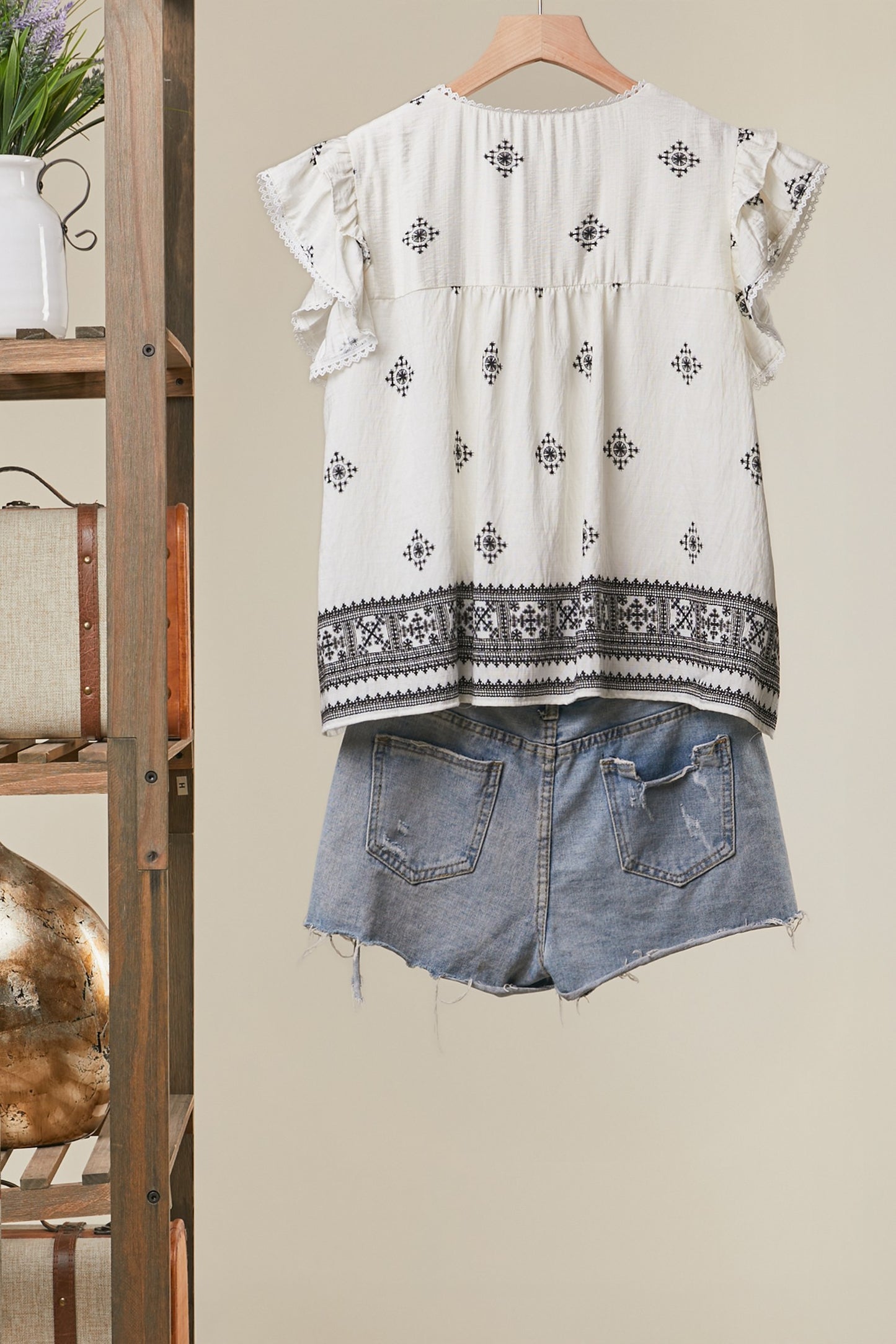 Sweet Magnolia Embroidered Blouse