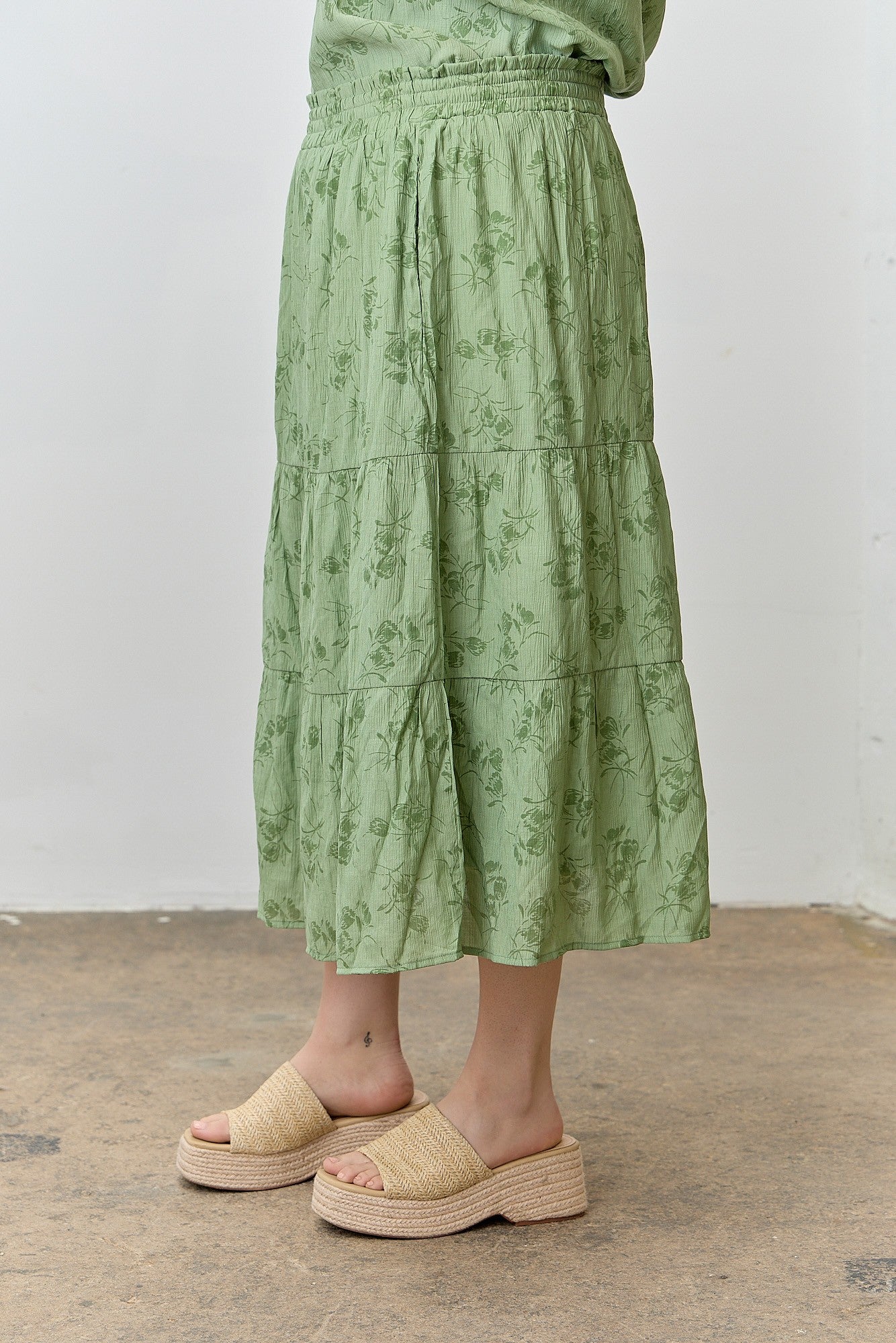 Curvy Crickets Sing Low Maxi Skirt