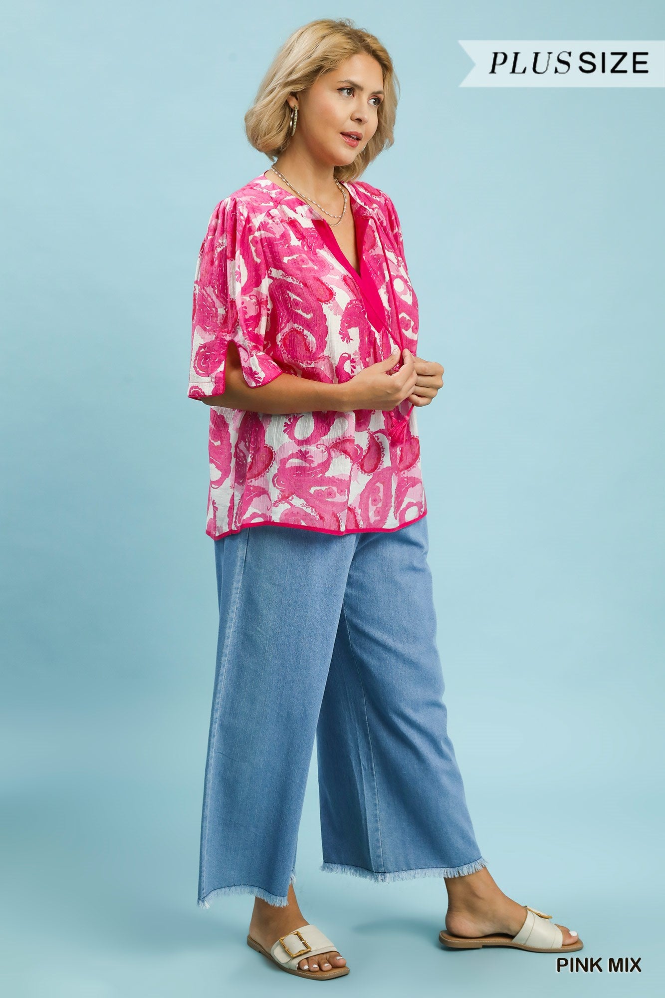 Curvy Pretty in Paisley Blouse