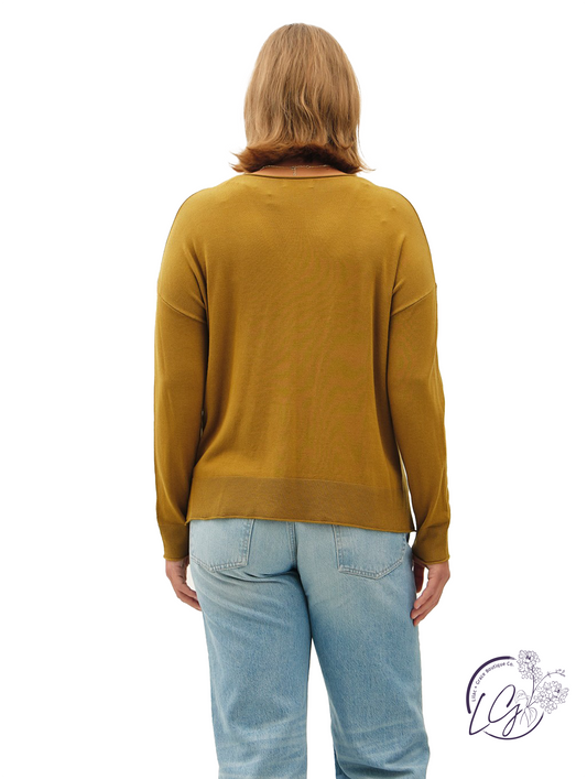 Curvy Seamless Chill Sweater