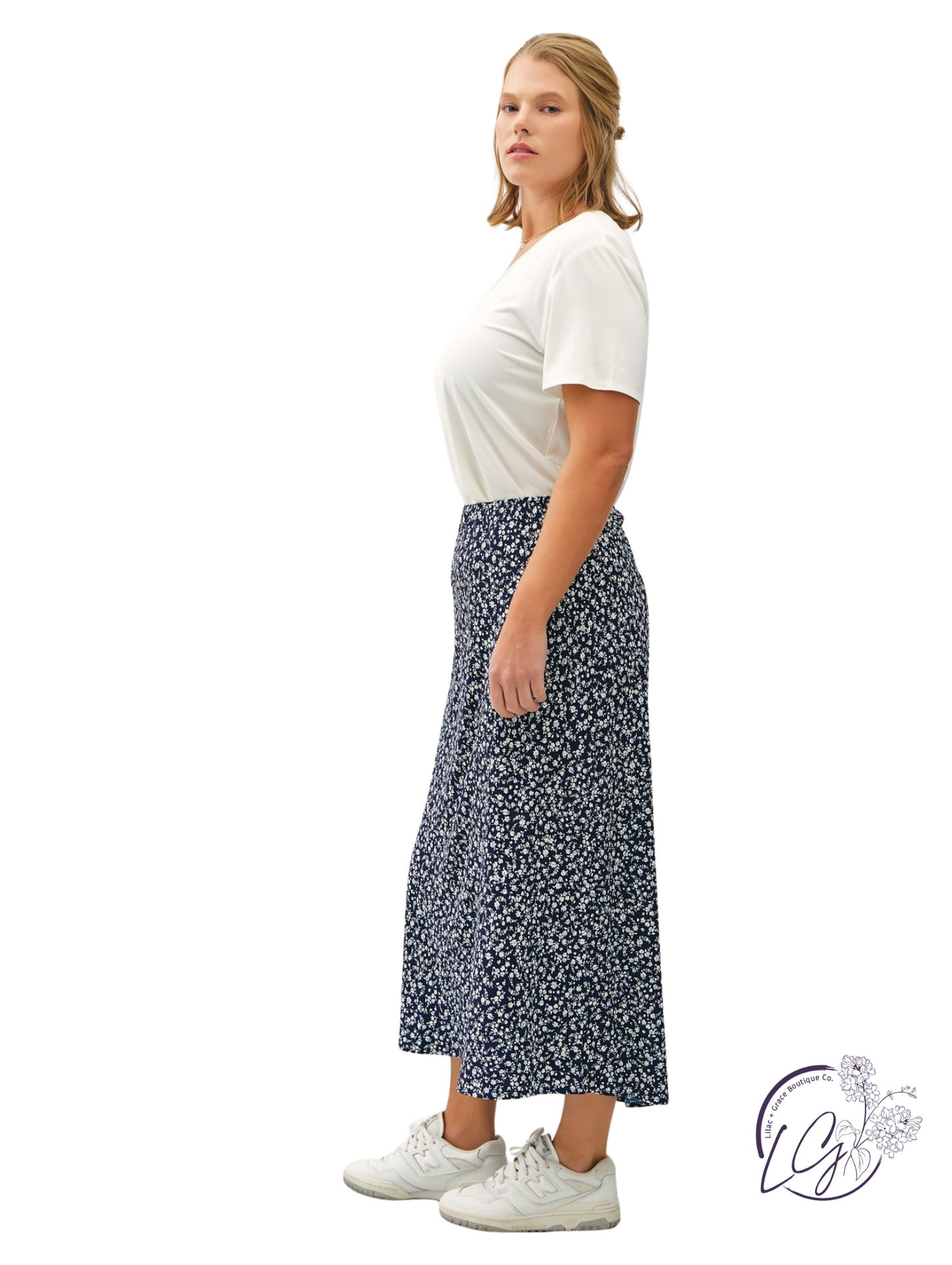 Curvy Efflorescing Comfort Midi Skirt