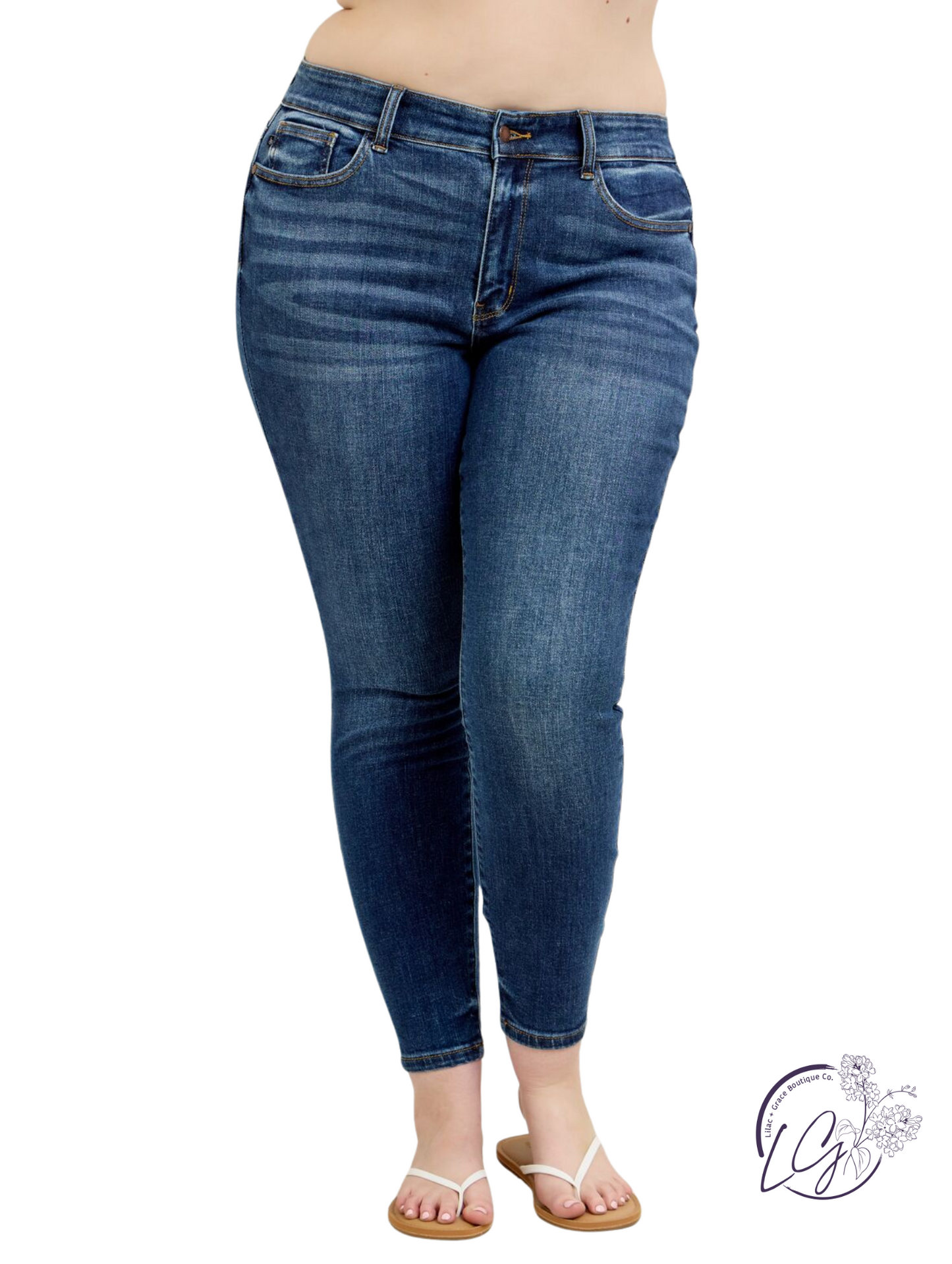Curvy Lorraine Classic Handsand Skinny By Judy Blue