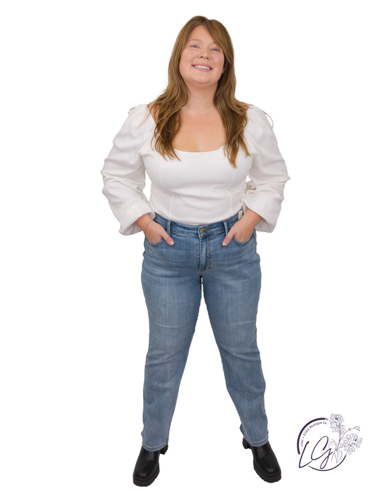 Curvy Ariana Dad Jeans By Judy Blue