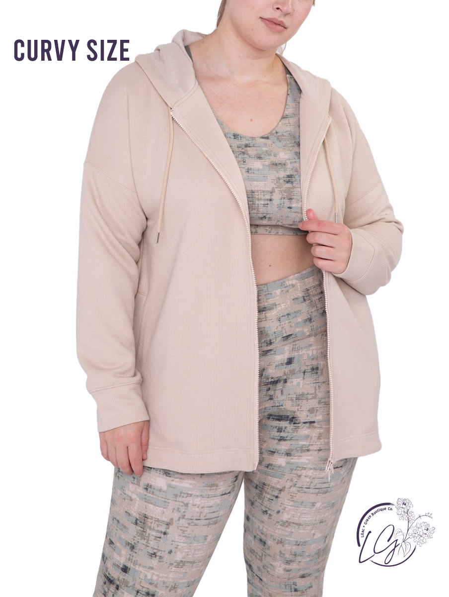 Curvy Power Move Hoodie
