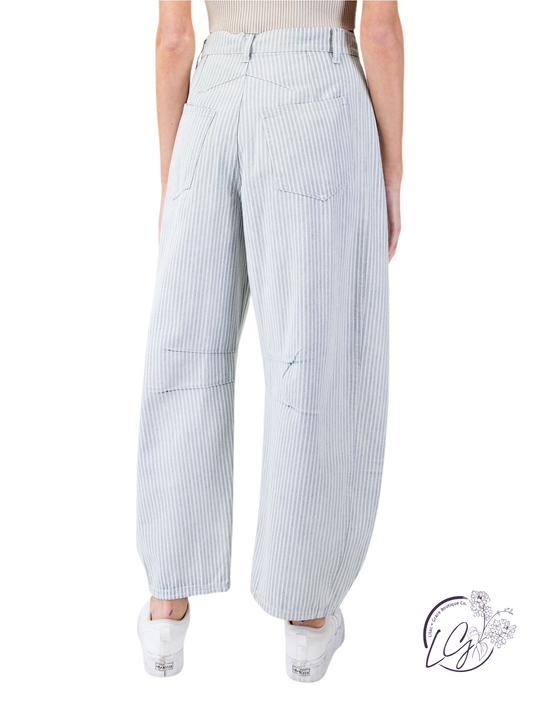 Clay Kissed Barrel Jeans