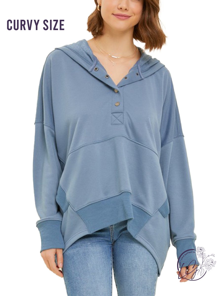 Curvy Gentle Drift Hooded Sweater