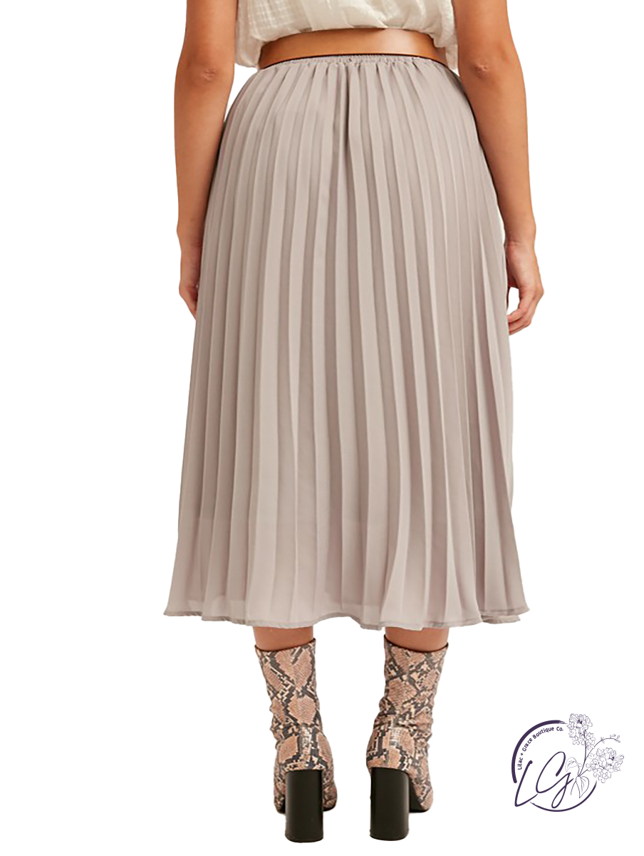 Hear My Side Pleated Maxi Skirt