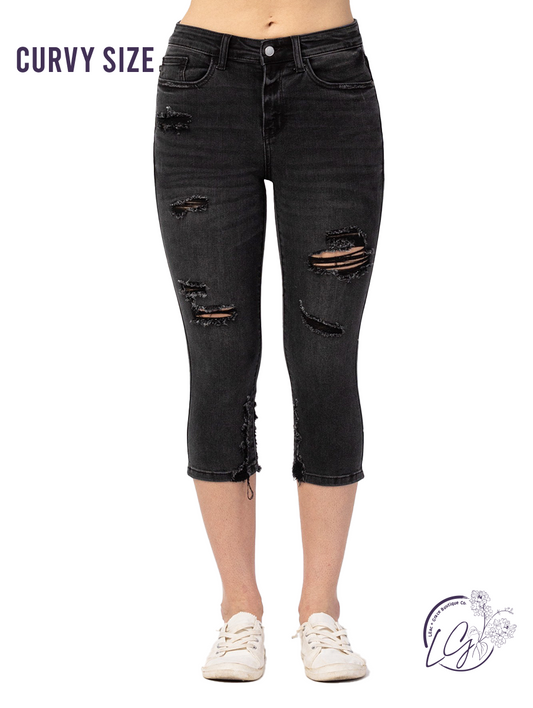 Curvy Remi High-Rise Distressed Capri by Judy Blue