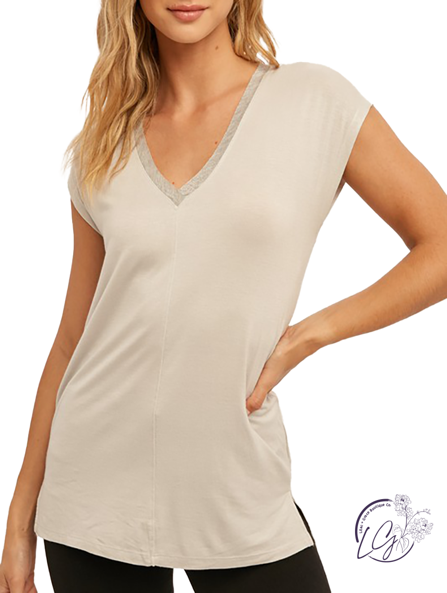 Sweetness Overload Relaxed Basic V-Neck