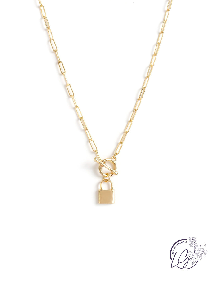 Toggle and Lock Necklace