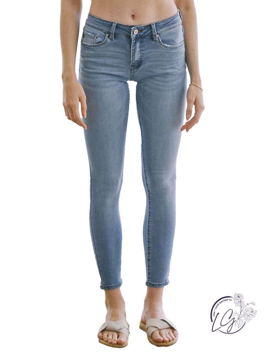 Carmen Mid-Rise Skinny by KanCan