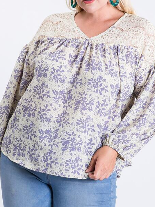 Curvy Live for the Applause Blouse