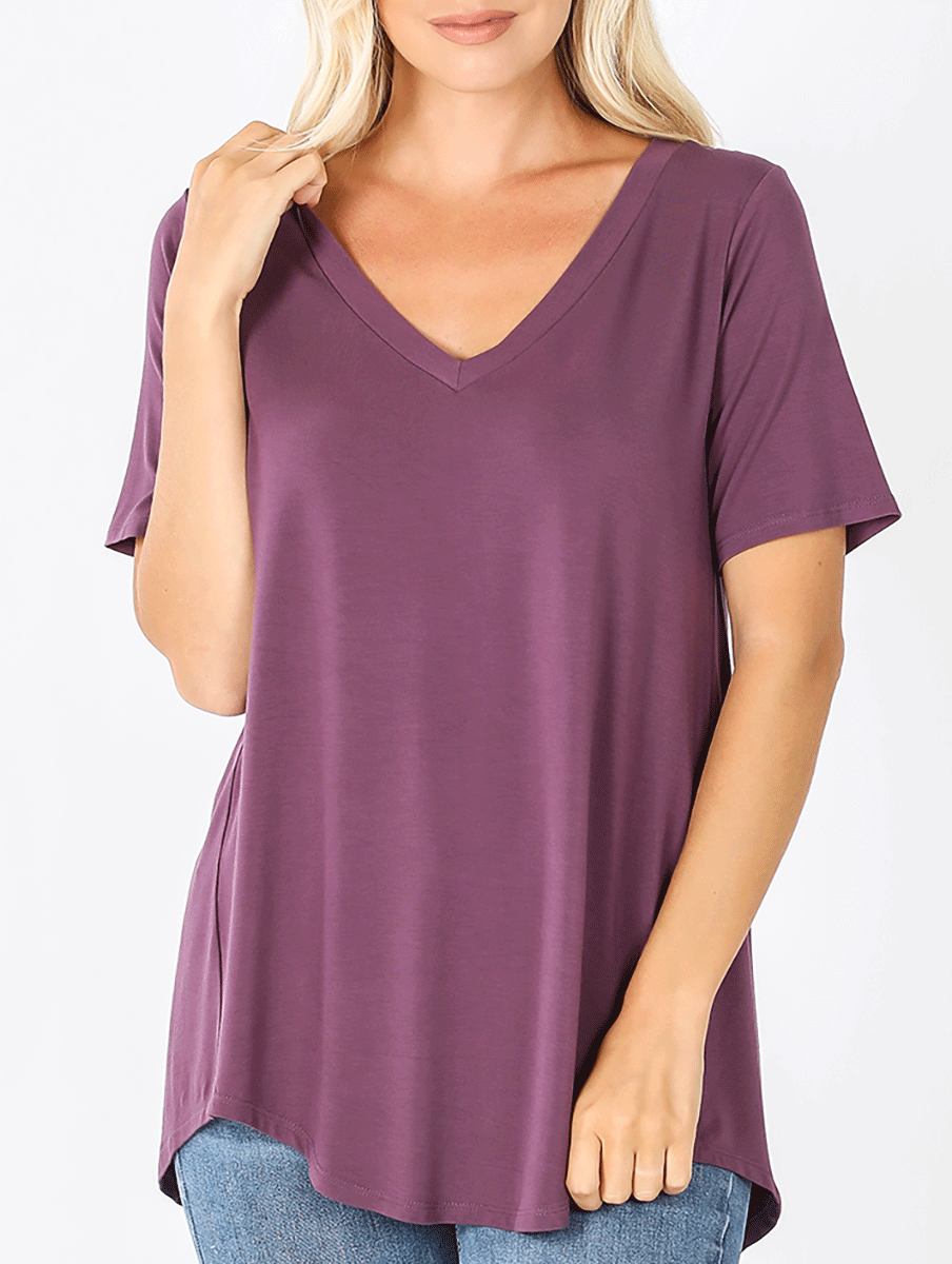 Must Have V-Neck Tee