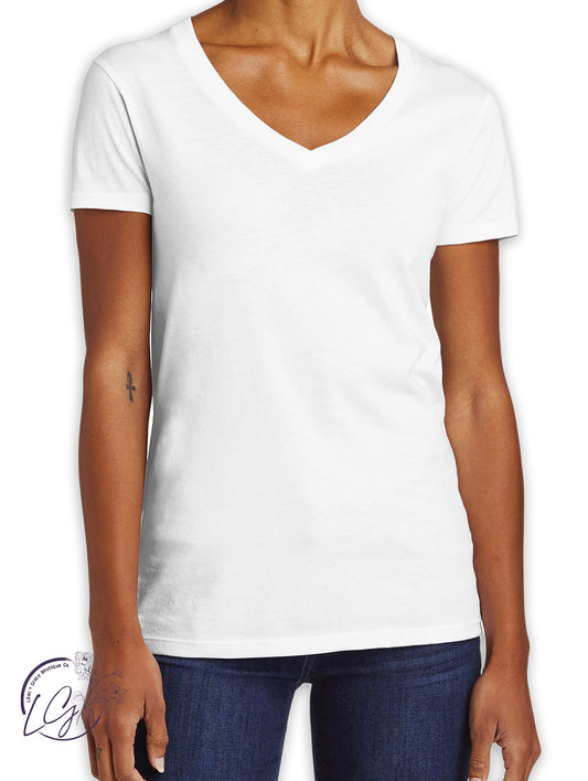 Signature Basic V-Neck Tee in White