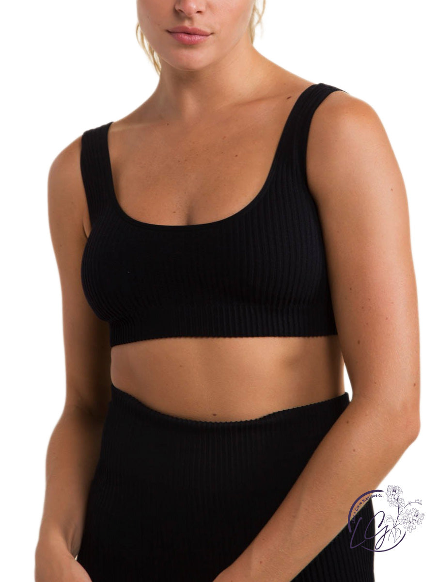 Ribbed Seamless Sports Bra