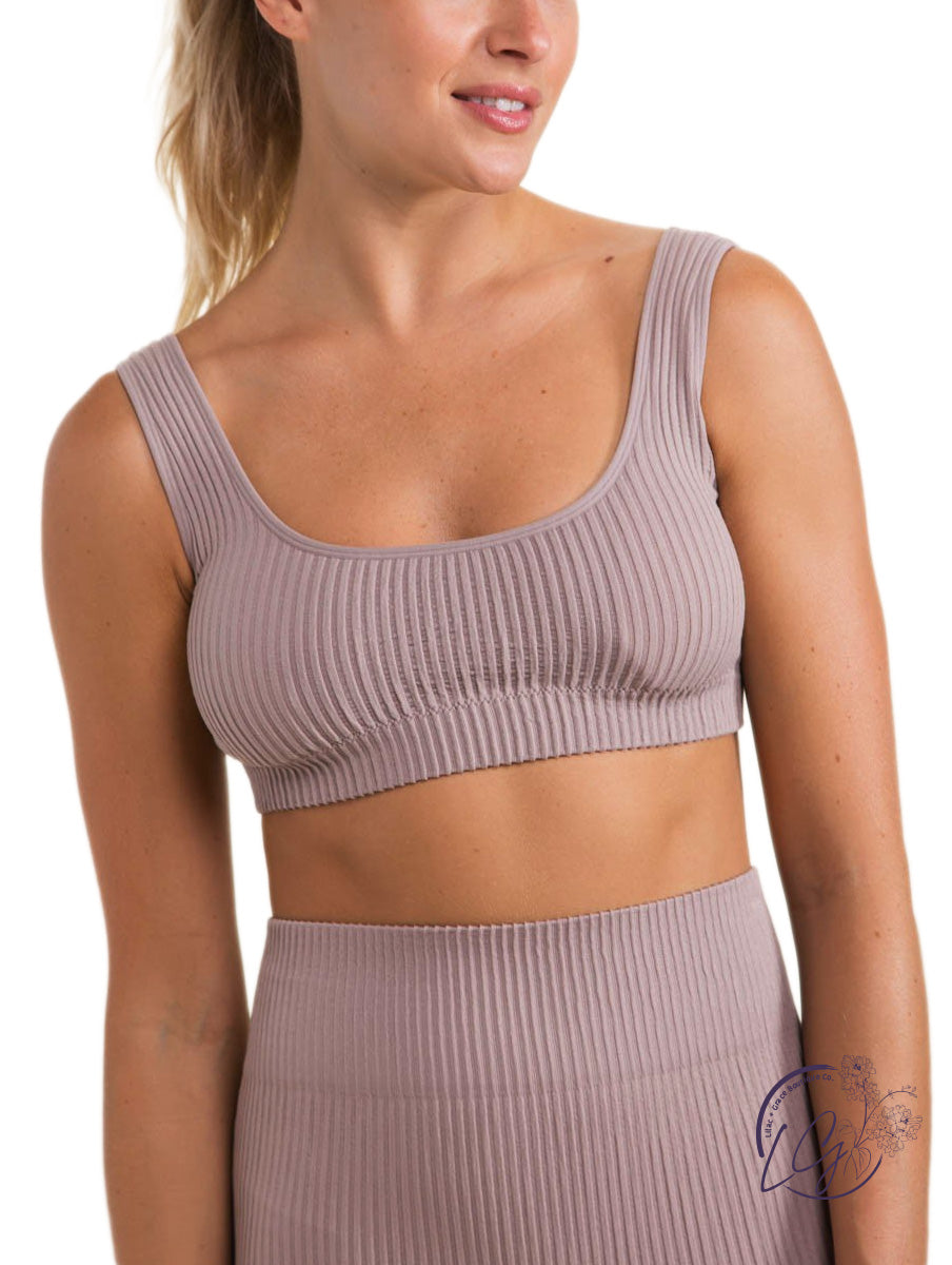Nimble House SportsbSpeach Elasticized-Fabric Sports Bra, Small (Grey and  Pink) : : Clothing & Accessories